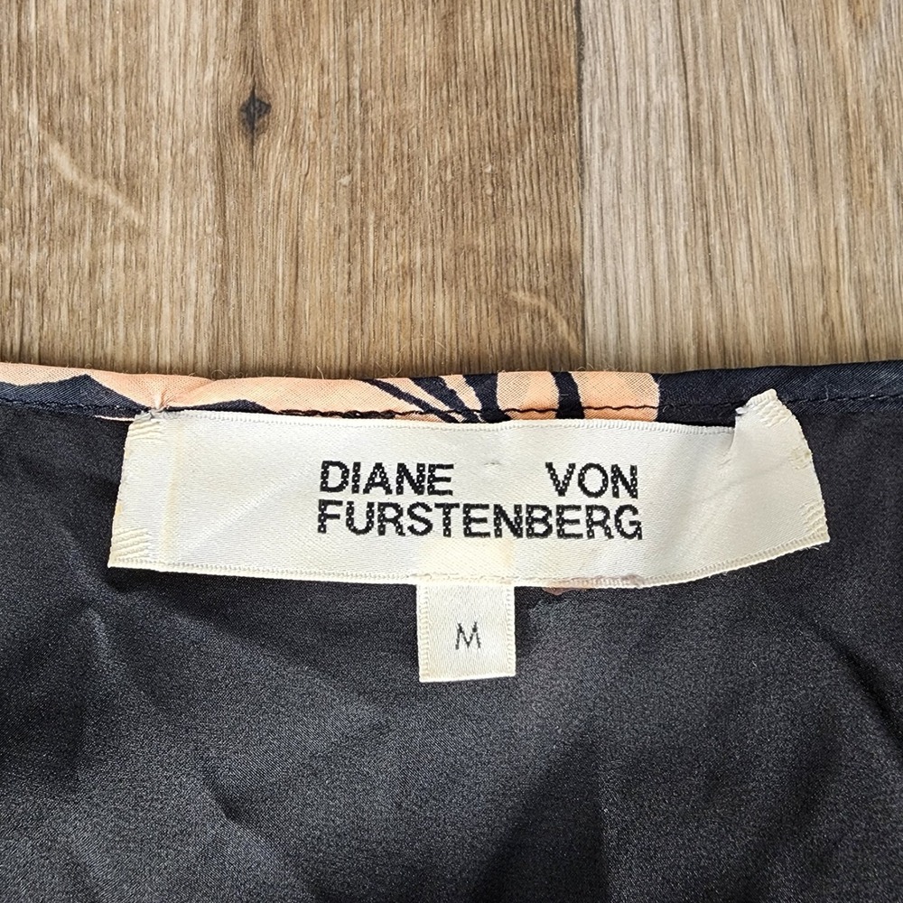 Diane von Furstenberg Black Peach Leaf Print Tiered Mini Dress Womens Medium M‎ - Picture 2 of 12